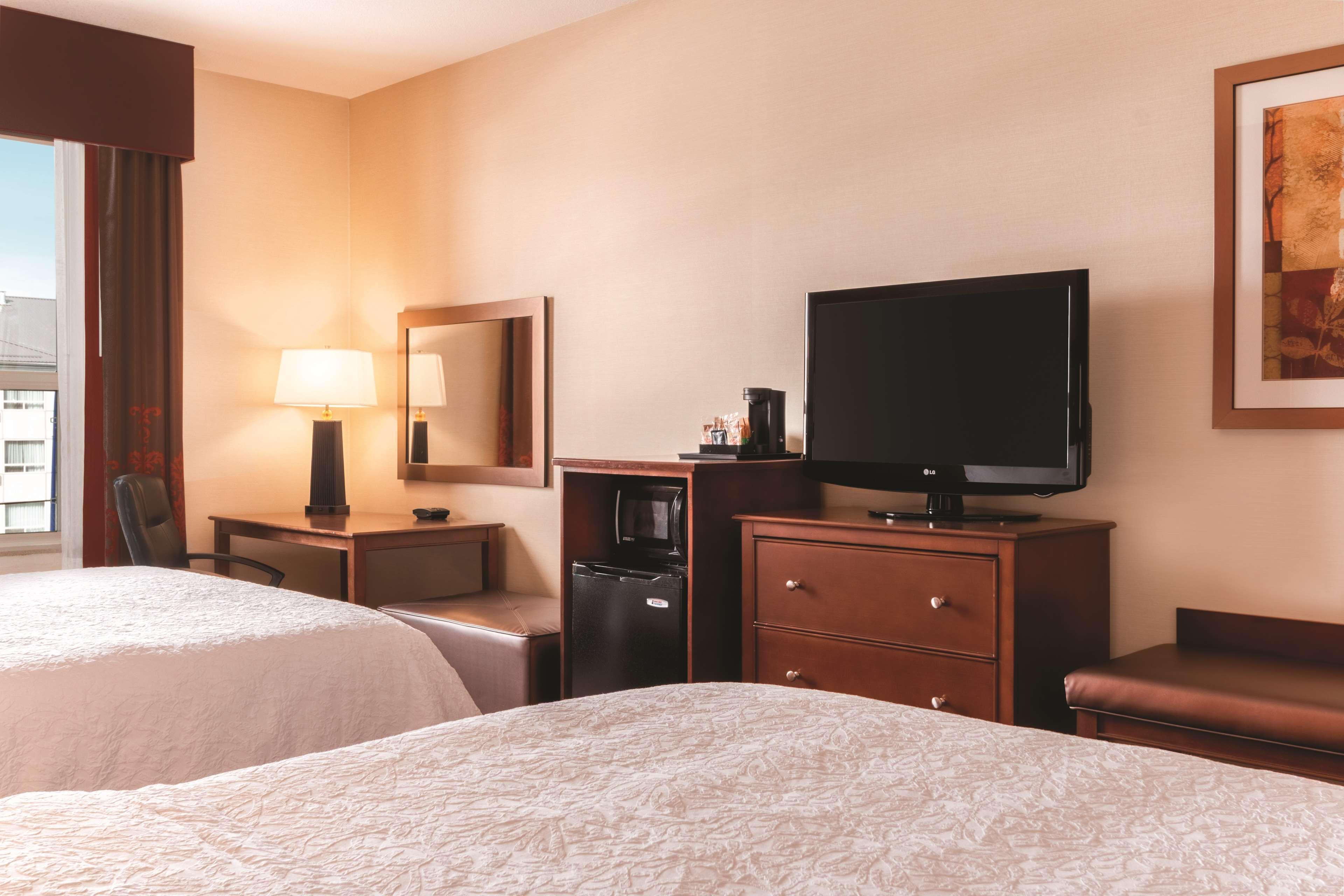 Hampton Inn By Hilton Edmonton South Extérieur photo