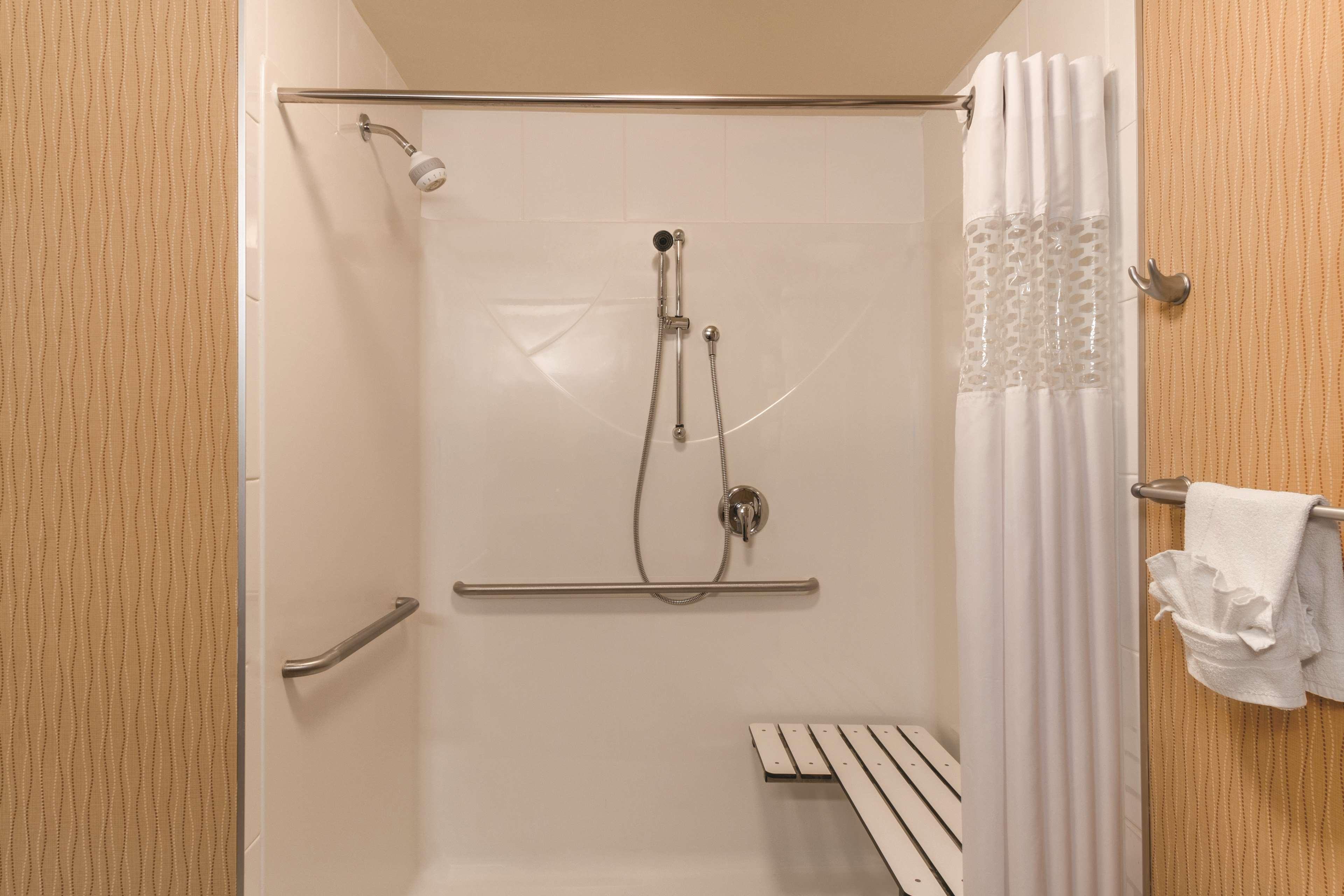 Hampton Inn By Hilton Edmonton South Extérieur photo