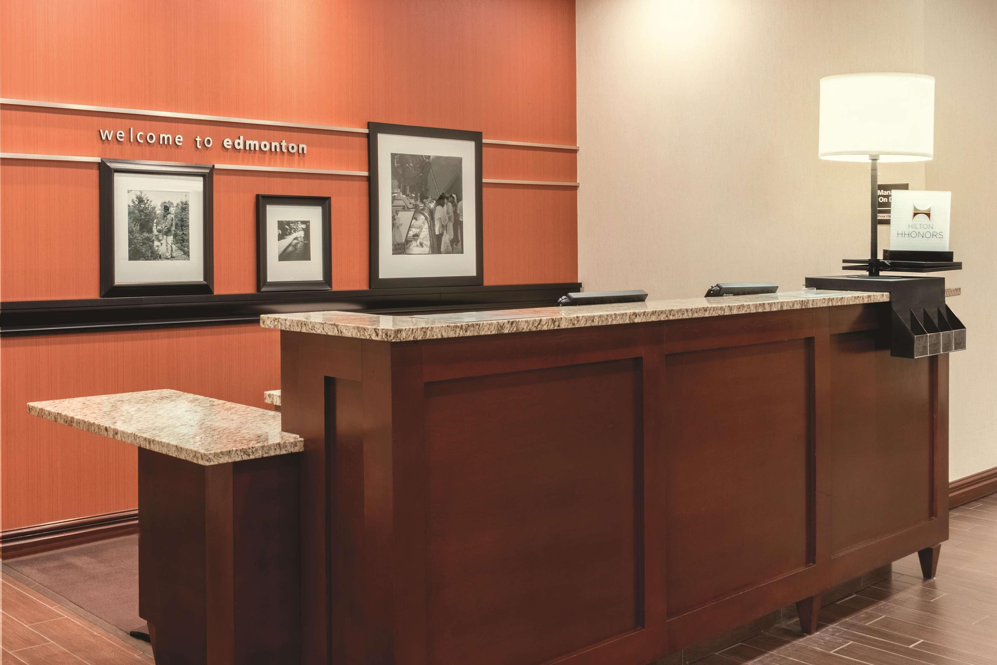 Hampton Inn By Hilton Edmonton South Extérieur photo