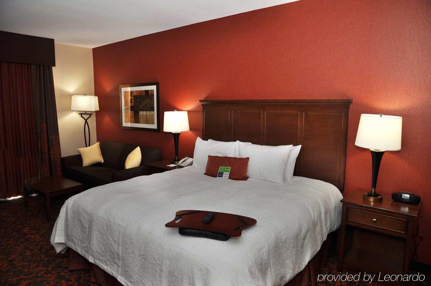 Hampton Inn By Hilton Edmonton South Chambre photo
