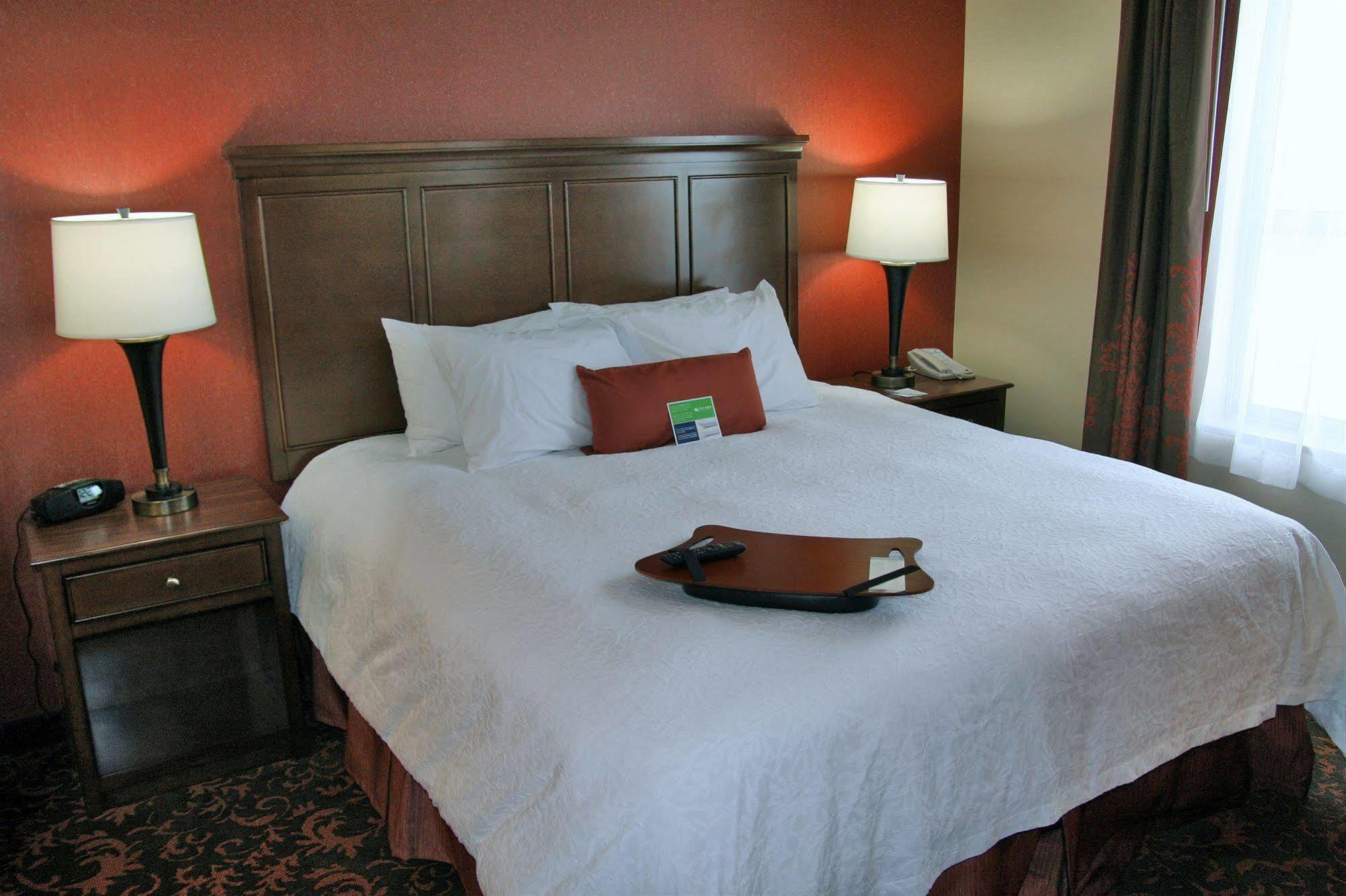 Hampton Inn By Hilton Edmonton South Extérieur photo